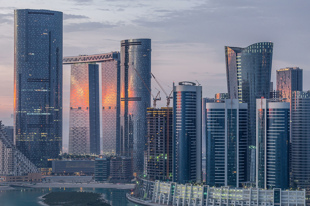 Dubai & abu dhabi