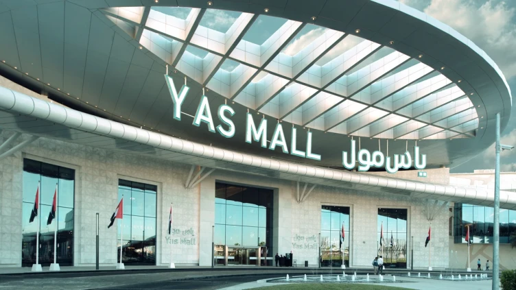 yas-island-villas-for-rent-where-to-live-near-yas-mall-in-abu-dhabi-68a5d9cace1c01755699658.webp