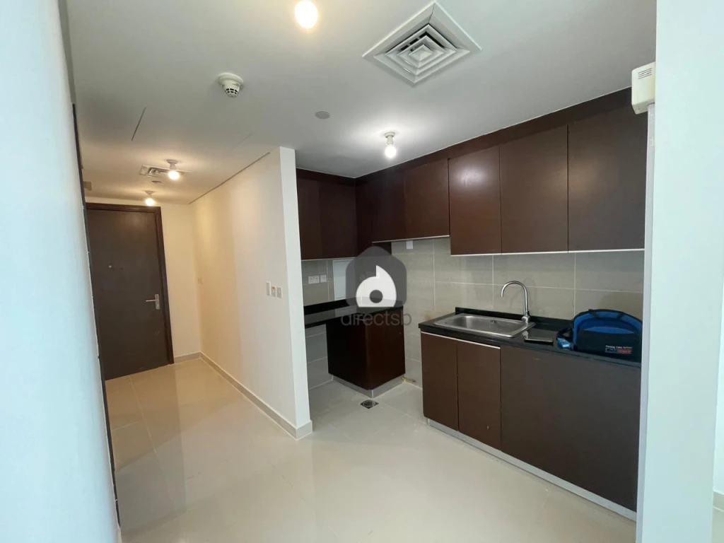 Spacious Studio Rent Al Maha Tower High Fl. Mult. Cheq 55k