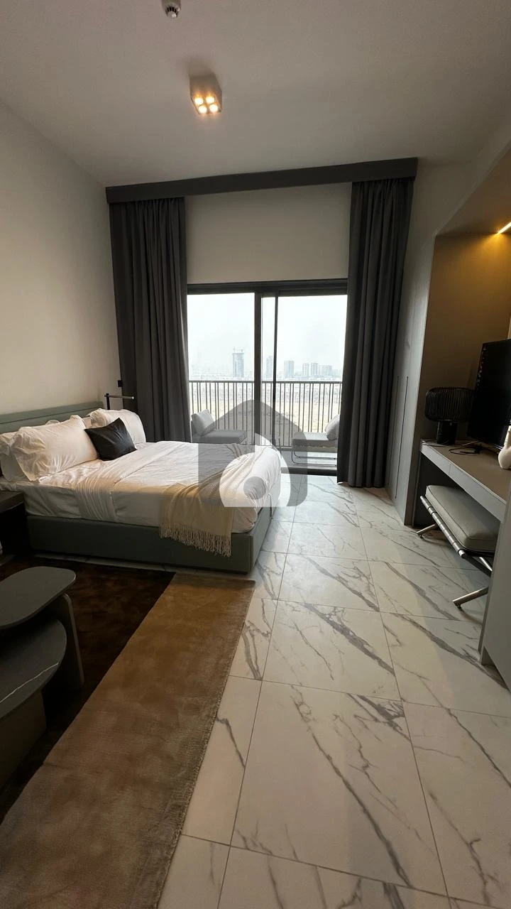 Fully Furnished Studio available for rent Burj Khalifa View