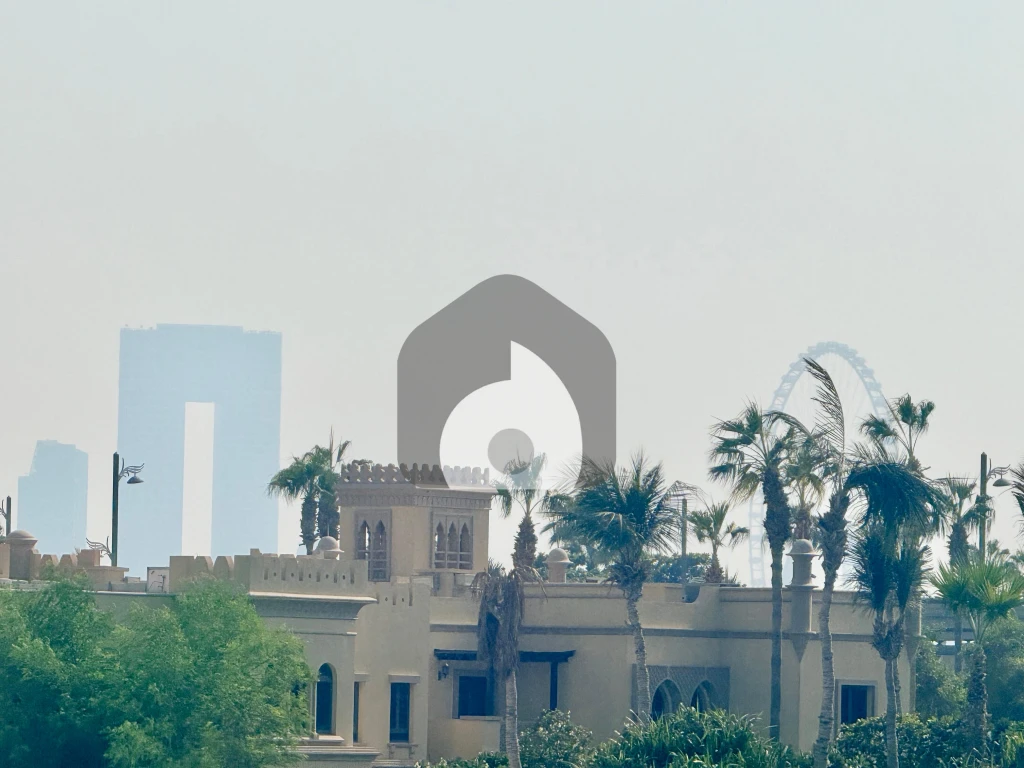 Luxury 4 Bedroom + Maid Villa for Sale in Garden Homes, Palm Jumeirah – Frond C