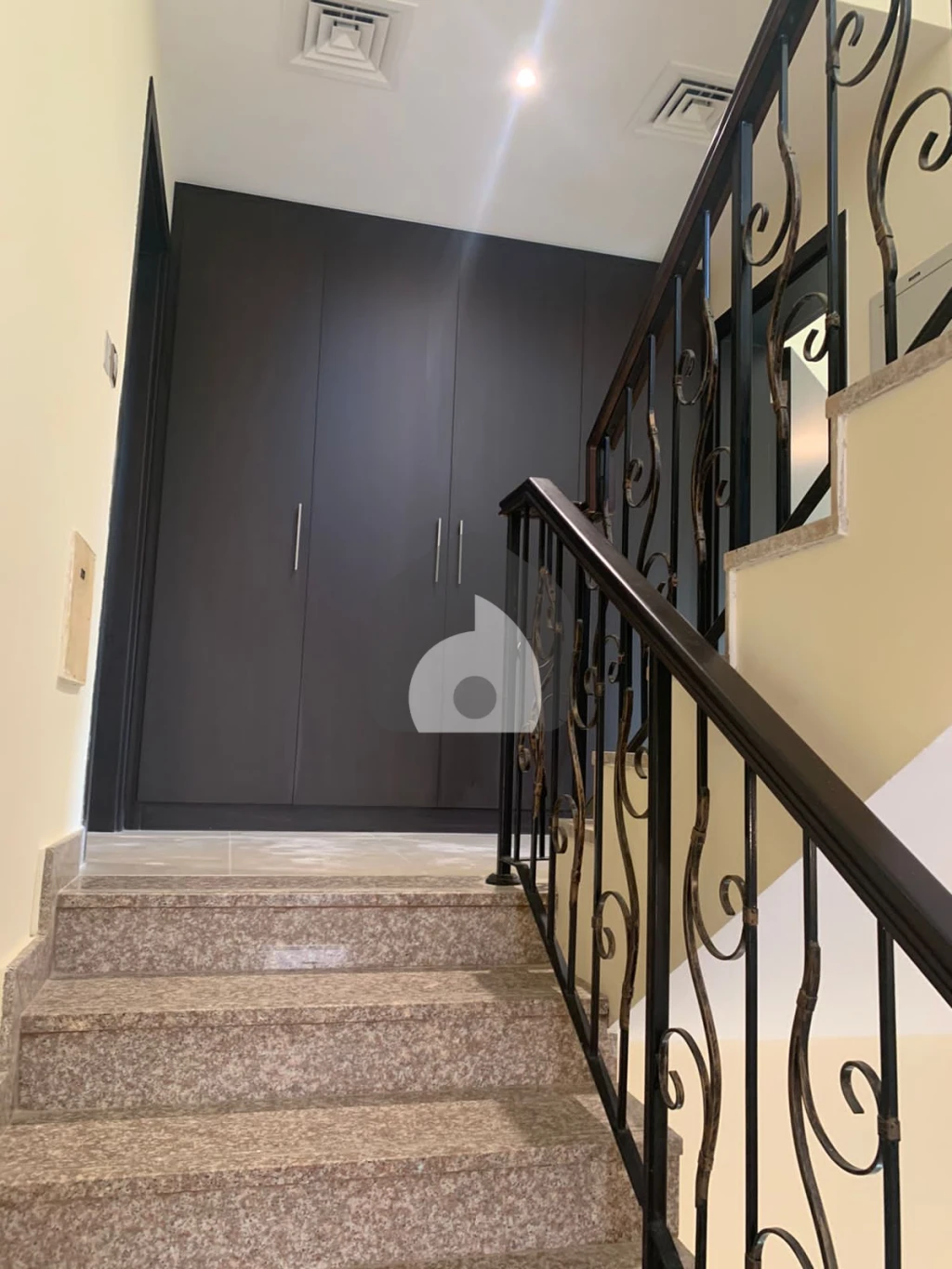 2 BHK Villa for Rent in Hydra Village Zone 8, Abu Dhabi
