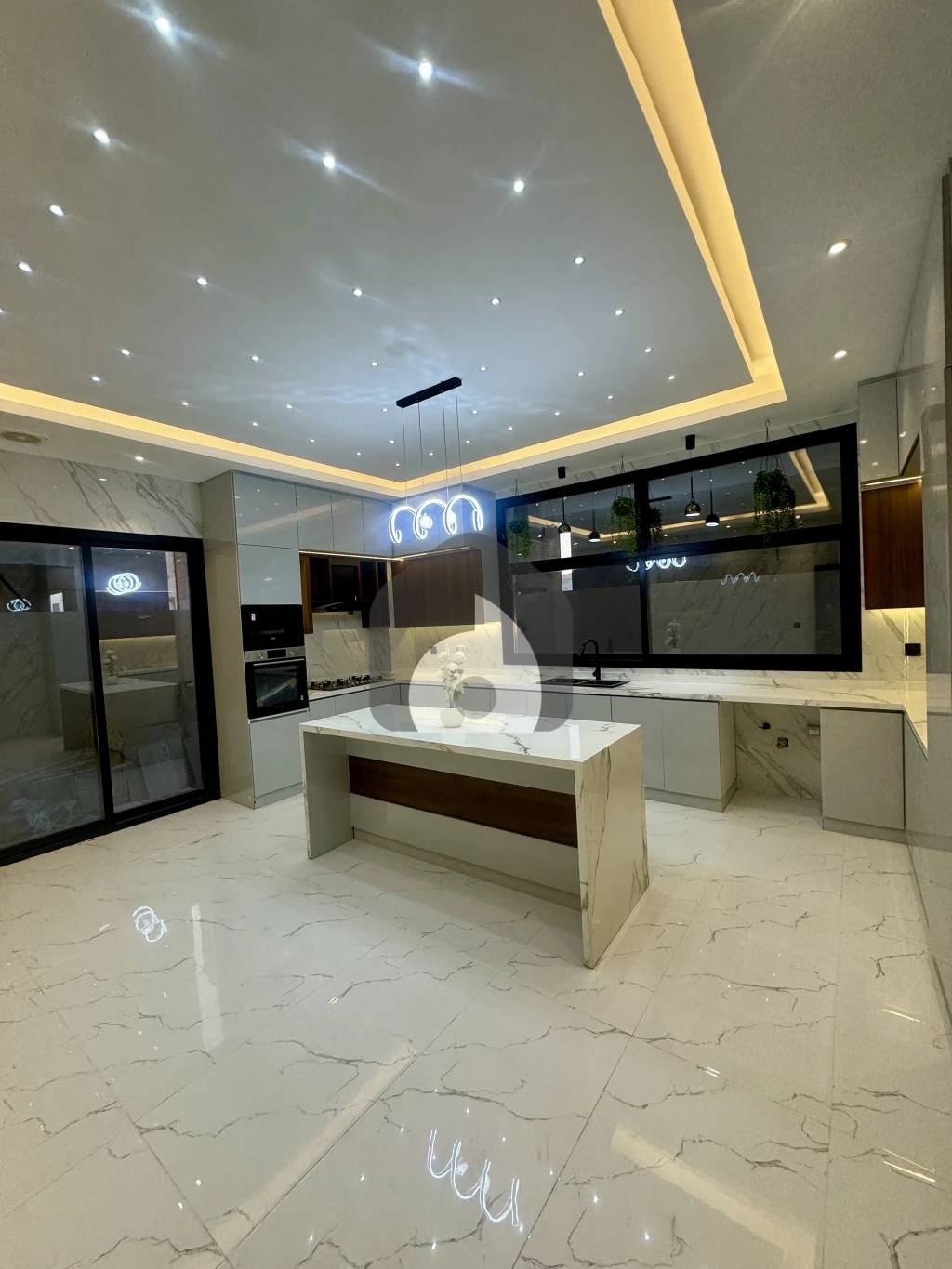 Direct Owner | No Commission | 5 Master Bedroom |  Registration Free | Central AC | Maid room | Rooftop | Wardrobes | Designer Walls