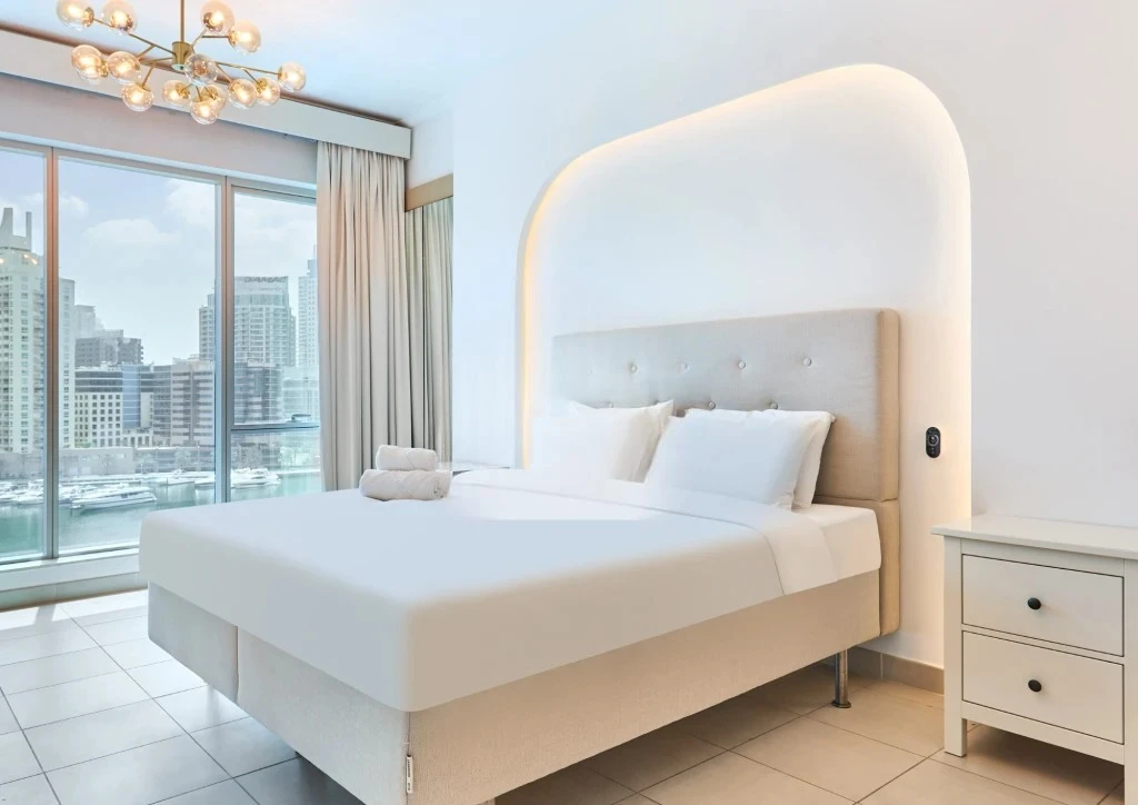 Summer Price - View of Dubai marina yatch