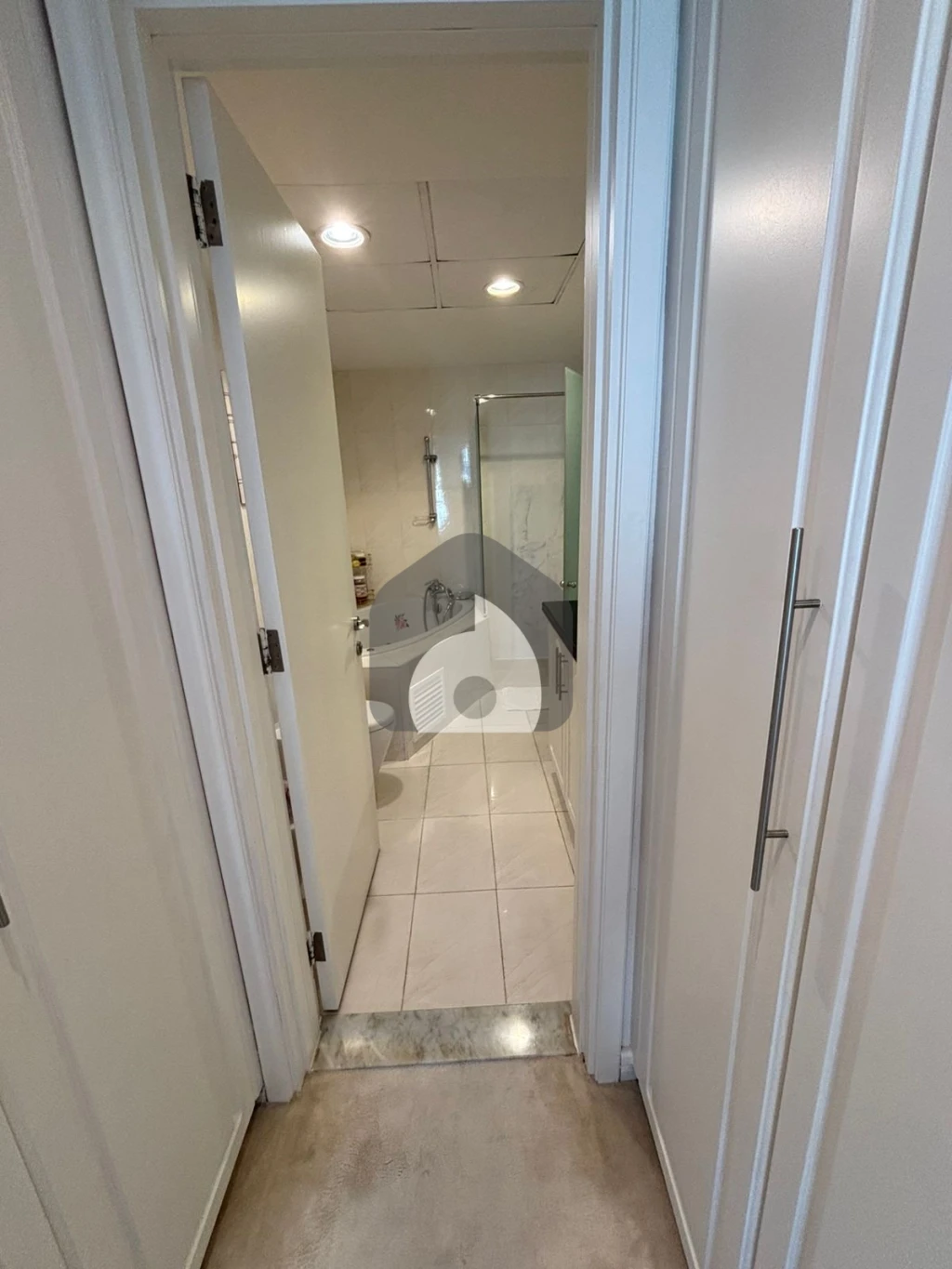 Cute 1 BDR + balcony Apartment for Rent in  Marina, Dubai — photo 6