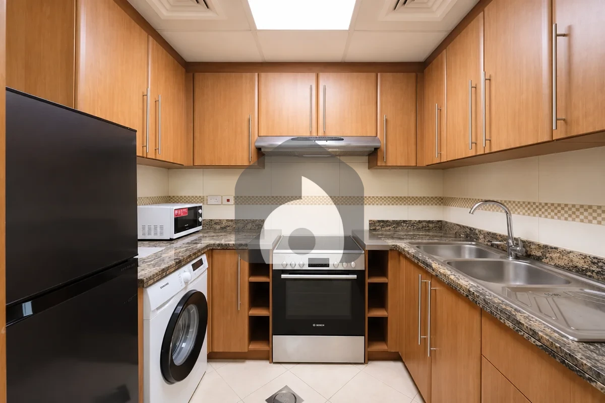2 BHK Apartment for Rent in Jumeirah Lakes Towers, Dubai — photo 10